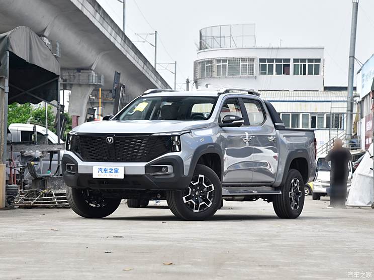 長(zhǎng)安汽車(chē) 長(zhǎng)安獵手 2024款 沖鋒版 豪華型 雙電機(jī)四驅(qū)超長(zhǎng)箱